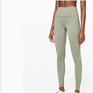 Lululemon Wunder Under